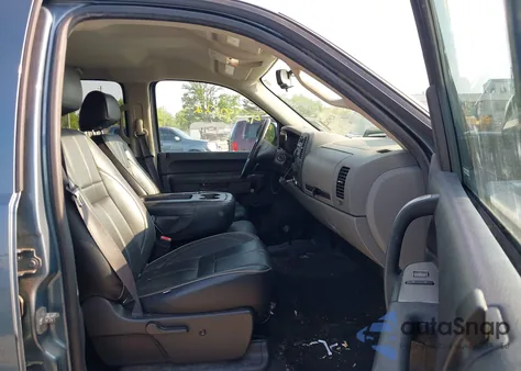 2013 GMC Sierra 1500 Sl z USA, uszkodzony, nr VIN 3GTP2UEA6DG186405